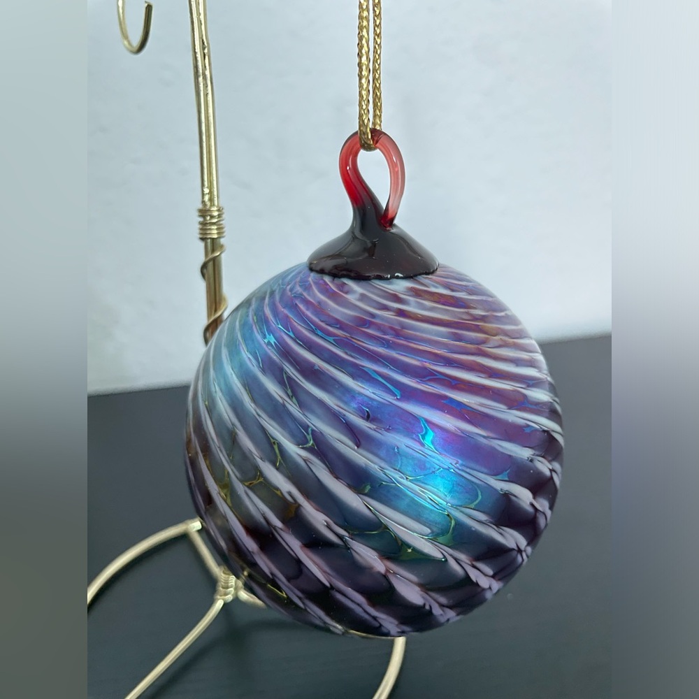 Vintage Hand Blown Spiral Ball Ornaments Multicolored Studio Art.